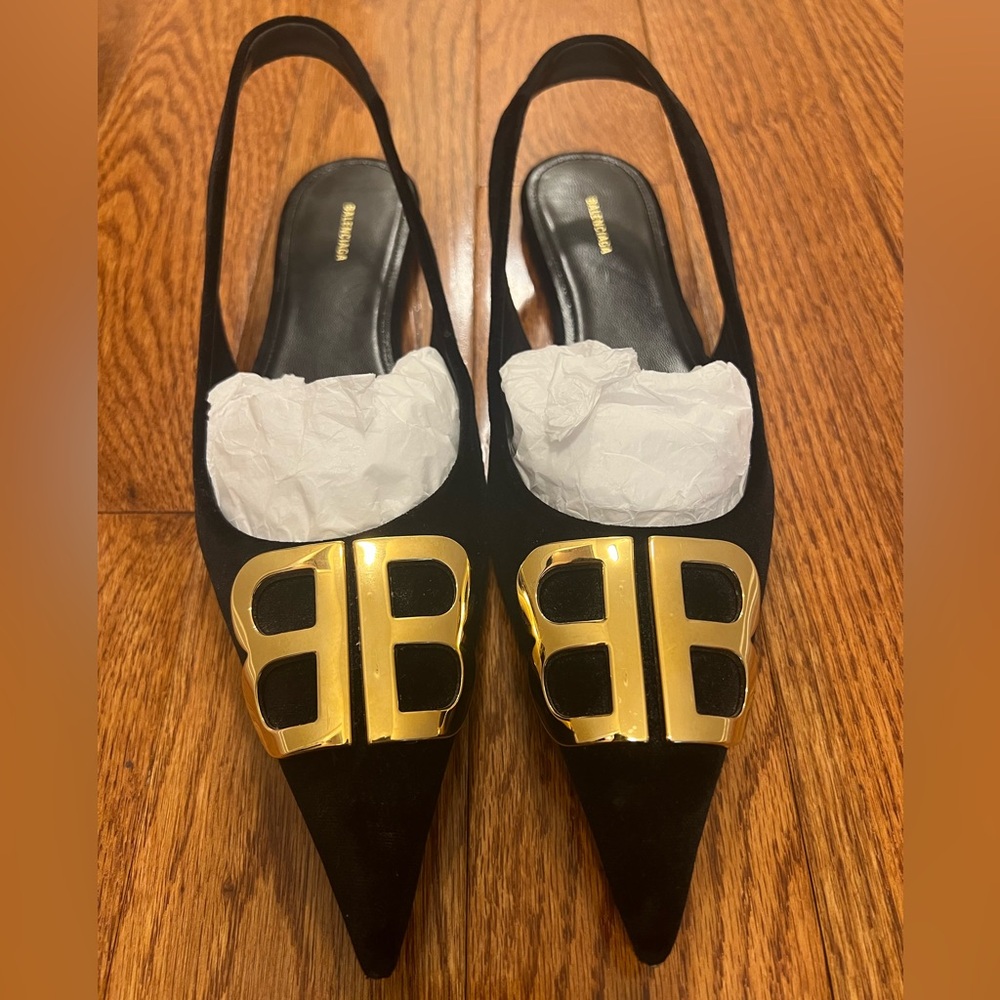 balenciaga knife sling flat in suede.. size 7 in great condition only 3times.